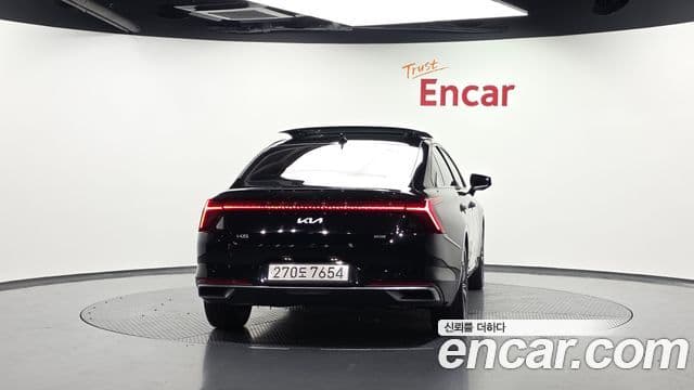 Kia K8 2022 — ფოტო 4/20