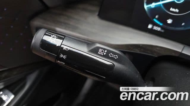 Kia K8 2022 — ფოტო 10/34