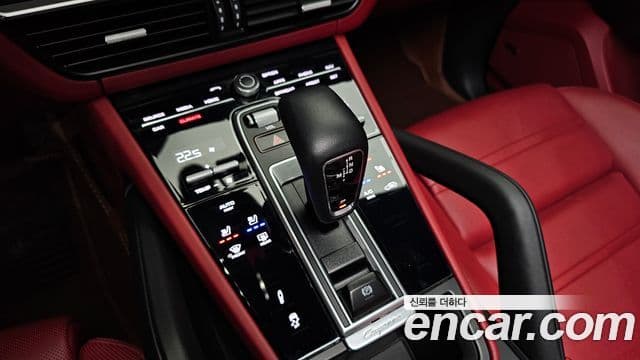 Porsche Cayenne 2022 — Şəkil 9/20