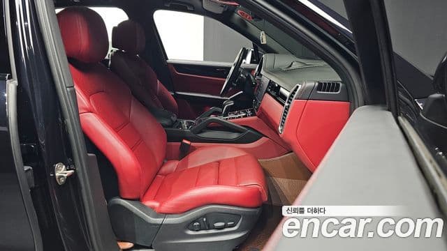 Porsche Cayenne 2022 — Şəkil 10/20