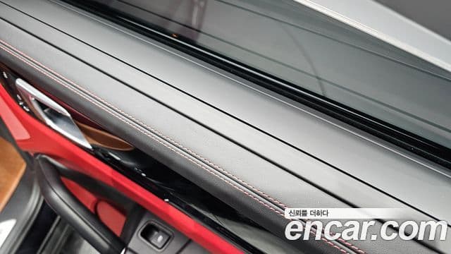Porsche Cayenne 2022 — Photo 33/38