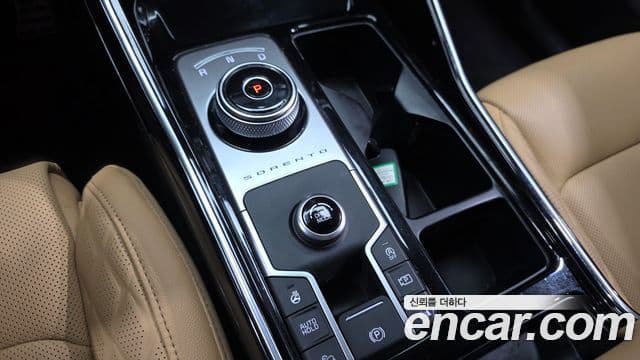 Kia Sorento 2021 — ფოტო 9/20