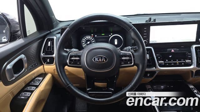 Kia Sorento 2021 — ფოტო 13/20