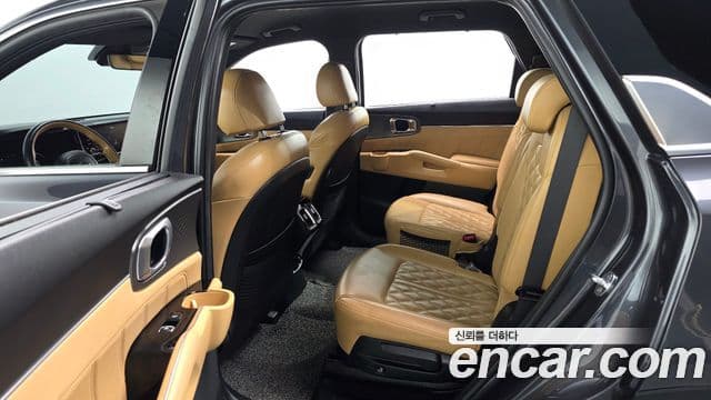 Kia Sorento 2021 — Şəkil 11/20