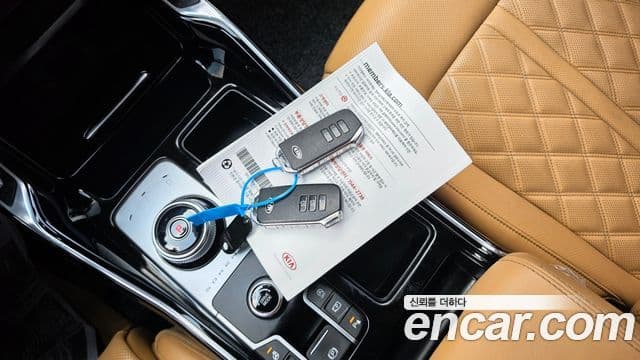 Kia Sorento 2021 — Şəkil 17/20