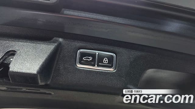 Kia Sorento 2021 — ფოტო 38/40