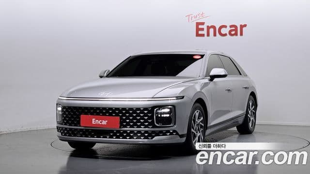 Hyundai Grandeur 2023 — ფოტო 1/20
