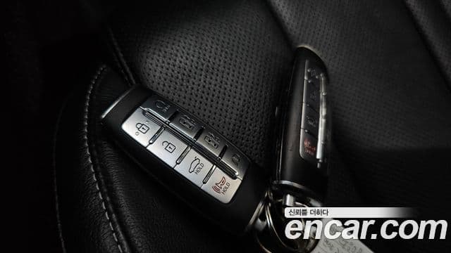 Genesis Electrified G80 2022 — Şəkil 17/20