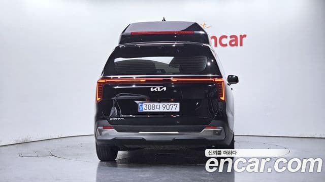 Kia Carnival 2024 — Şəkil 4/20