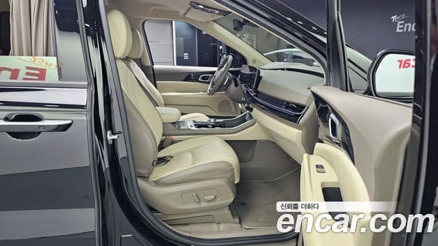 Kia Carnival 2024 — Şəkil 11/20