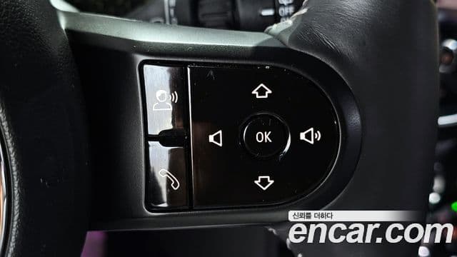 Mini Cooper Electric 2022 — ფოტო 23/34