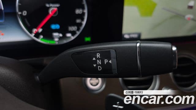 Mercedes-Benz E-Class 2020 — Şəkil 9/20
