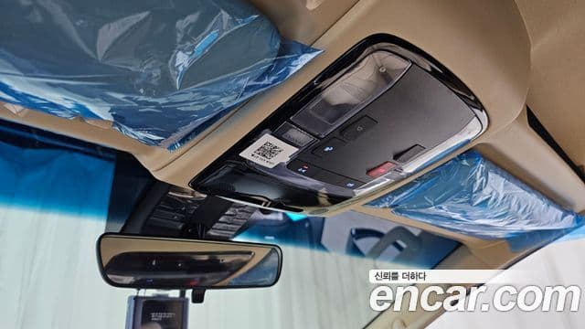 Hyundai Staria 2023 — ფოტო 19/20