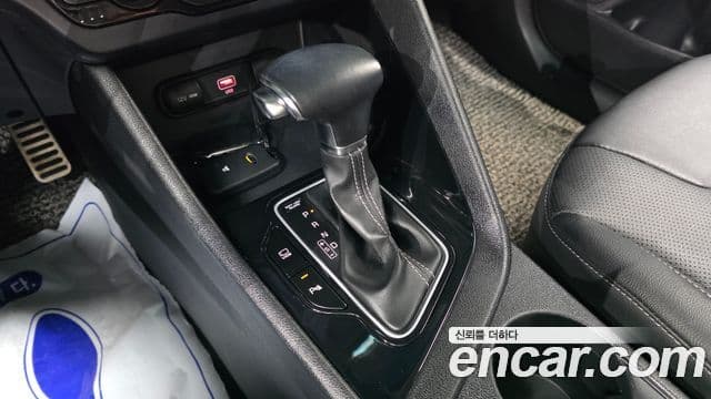 Kia Niro 2020 — Фото 9/20