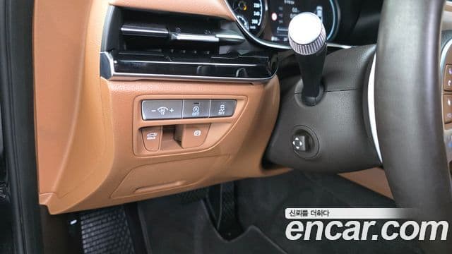 Genesis G80 2022 — ფოტო 31/31
