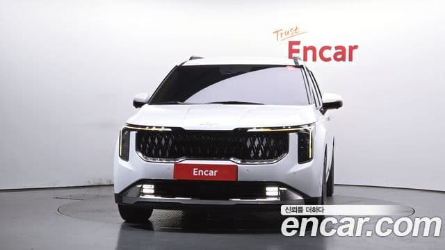Kia Carnival 2023 — ფოტო 3/20