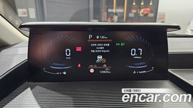 Hyundai Staria 2021 — Şəkil 8/20