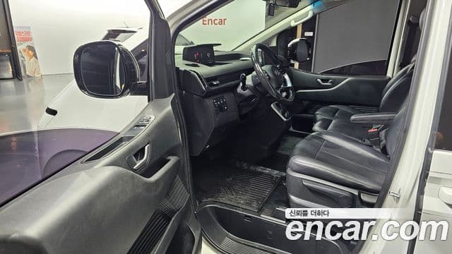 Hyundai Staria 2021 — Şəkil 10/20