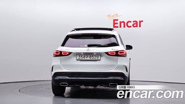 Mercedes-Benz GLA-Class 2022 — Şəkil 4/20
