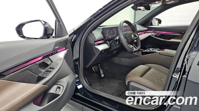 BMW 5 Series 2025 — Şəkil 10/20