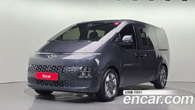 Hyundai Staria 2021 — ფოტო 1/20