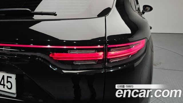 Porsche Cayenne 2023 — Şəkil 37/37