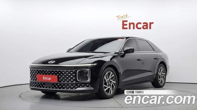Hyundai Grandeur 2023 — ფოტო 1/20