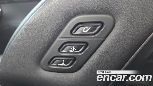 Hyundai Grandeur 2023 — ფოტო 18/20