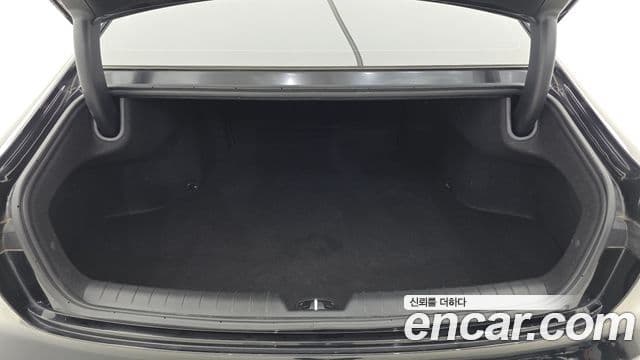 Hyundai Grandeur 2023 — фото 20 из 20