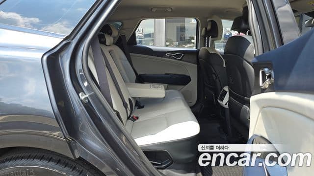 Kia Sportage 2021 — ფოტო 12/20