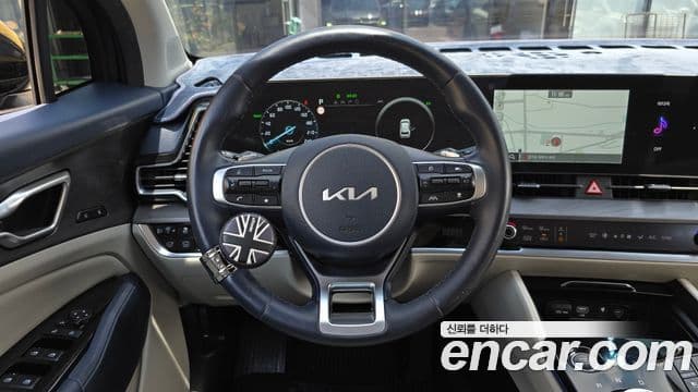 Kia Sportage 2021 — ფოტო 13/20