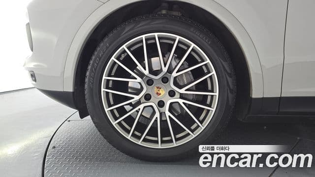 Porsche Cayenne 2022 — Şəkil 5/20