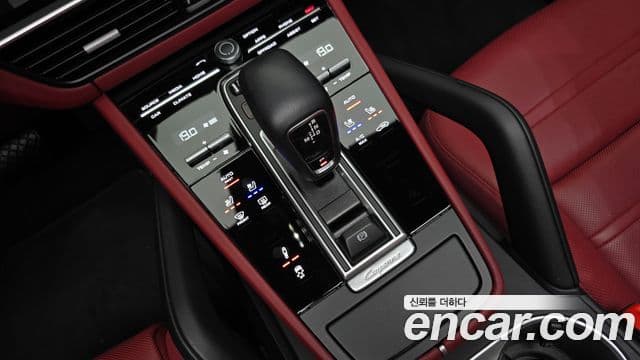 Porsche Cayenne 2022 — Şəkil 9/20