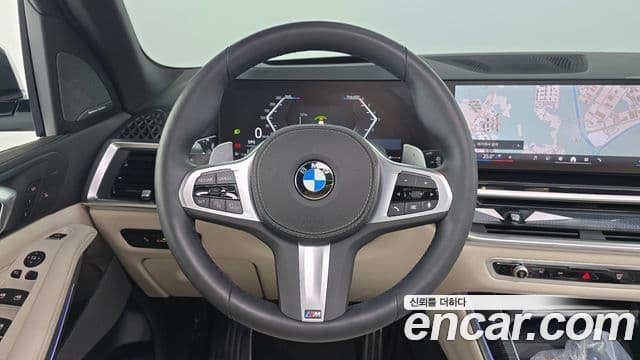 BMW X5 2025 — Photo 19/32