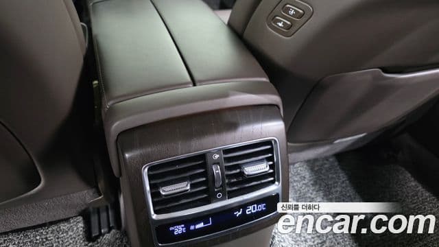 Kia The K9 2019 — Photo 5/34