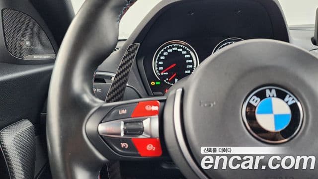 BMW M2 2019 — Photo 11/20