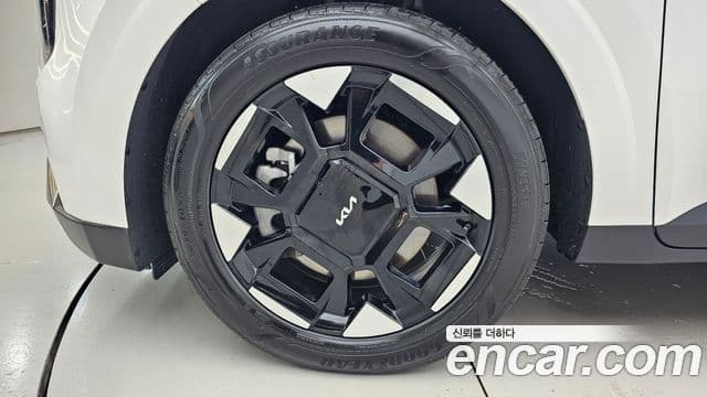 Kia Carnival 2024 — Şəkil 5/20