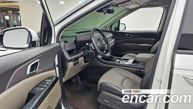 Kia Carnival 2024 — Şəkil 10/20