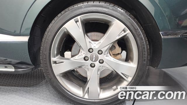 Genesis GV80 2020 — ფოტო 11/37