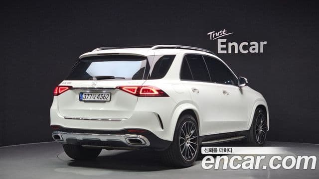 Mercedes-Benz GLE-Class 2023 — ფოტო 1/20