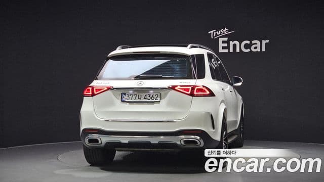 Mercedes-Benz GLE-Class 2023 — ფოტო 3/20