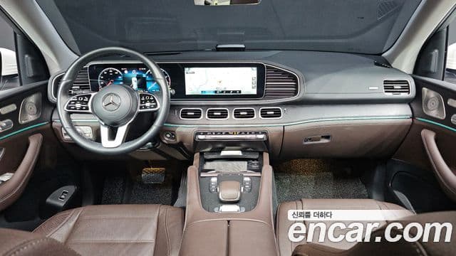 Mercedes-Benz GLE-Class 2023 — ფოტო 6/20
