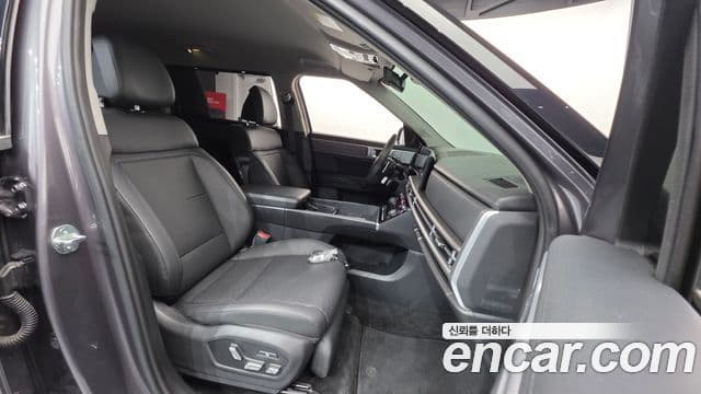 Hyundai Santa Fe 2023 — Фото 10/20