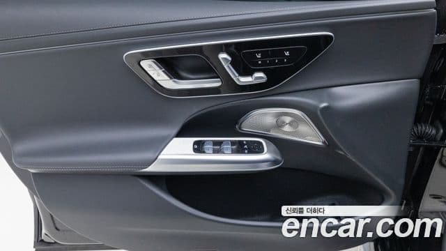Mercedes-Benz E-Class 2025 — Şəkil 12/20