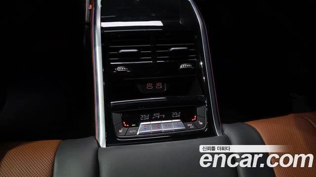 BMW 8 Series 2022 — Şəkil 18/20