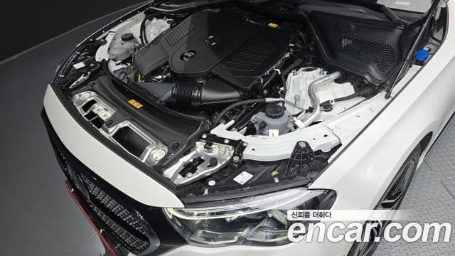 Mercedes-Benz E-Class 2025 — Фото 5/20