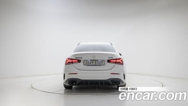 Mercedes-Benz A-Class 2022 — ფოტო 3/20