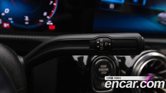 Mercedes-Benz A-Class 2022 — ფოტო 7/20