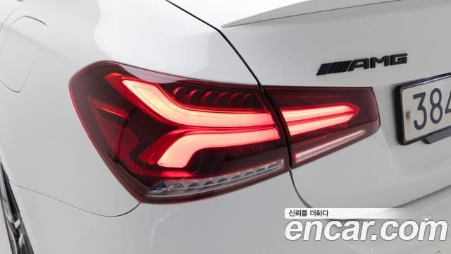 Mercedes-Benz A-Class 2022 — ფოტო 15/20