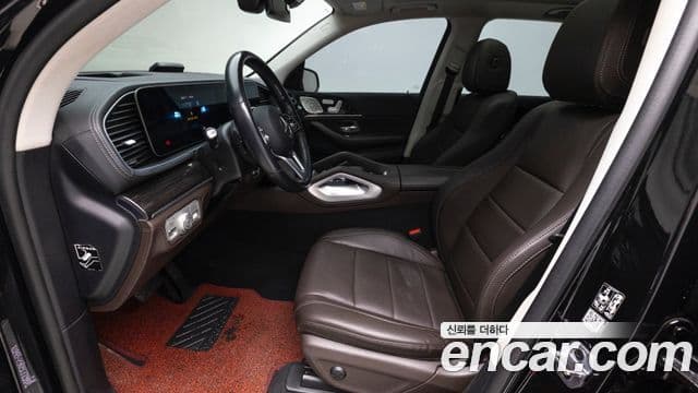 Mercedes-Benz GLE-Class 2022 — ფოტო 6/20